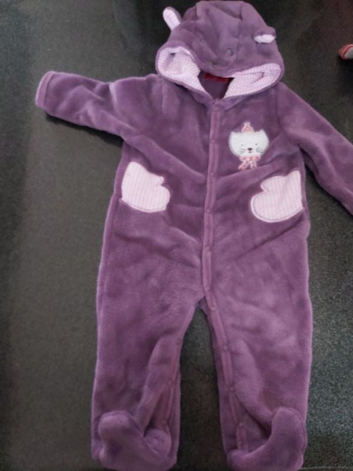 Combinaison 12 mois neuve tissaia