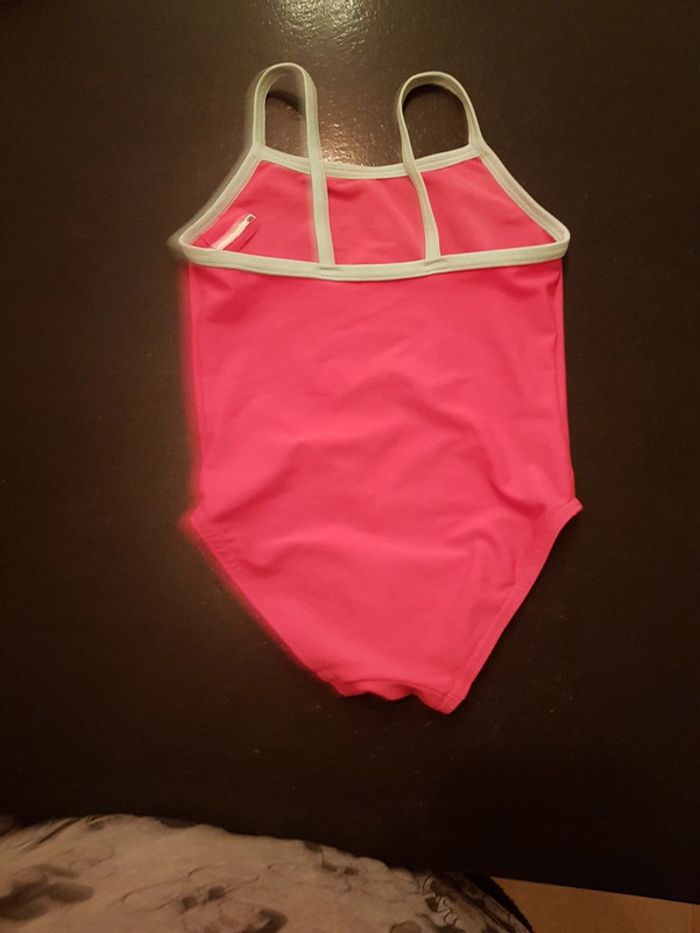 Maillot de bain fille neuf - photo numéro 3