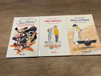 Lot de 3 livres neufs