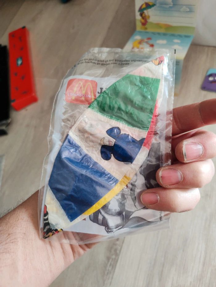 Lot divers McDonald's - photo numéro 3