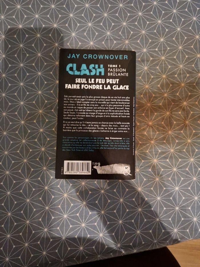 Livre "Clash" tome 1 - photo numéro 2