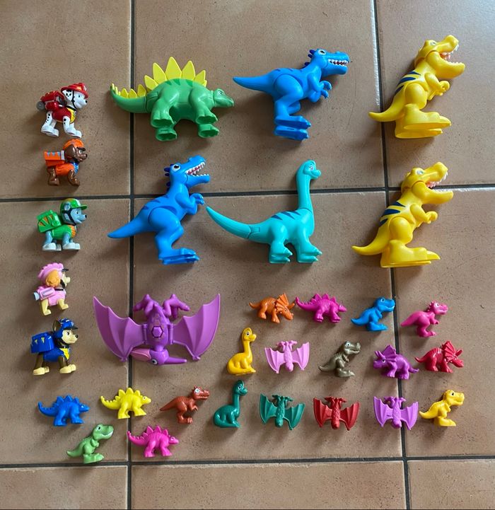 Lot Dino Rescue