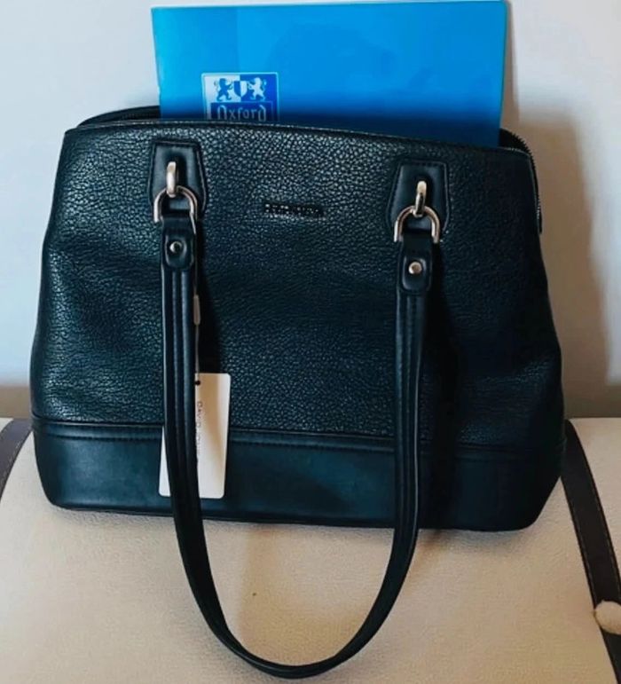 👜 sac à main fourre tout aspect cuir graine noir #davidjones - photo numéro 4