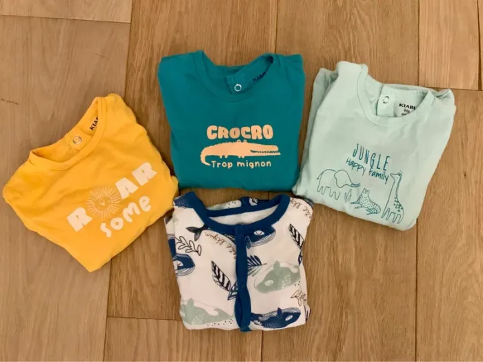 Lot 4 pyjamas