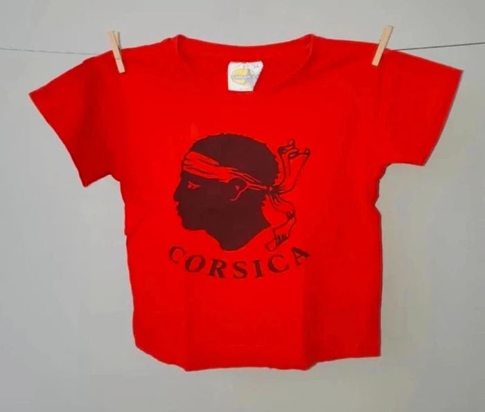 Tee-shirts T.3/4 ans Corsica