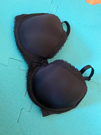Soutien gorge H&M 75 D = Taille française 90 D