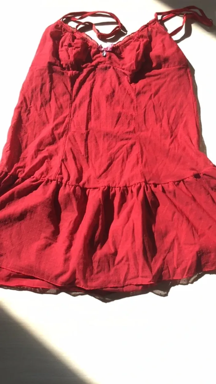 Nuisette transparente rouge