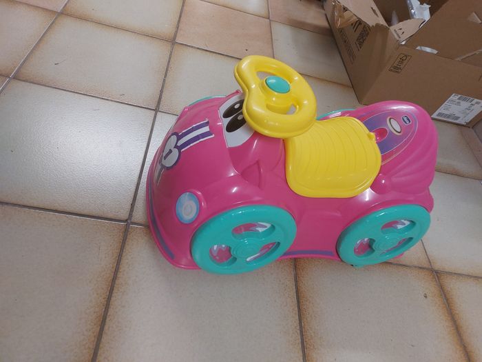 Voiture porteur chicco - photo numéro 5