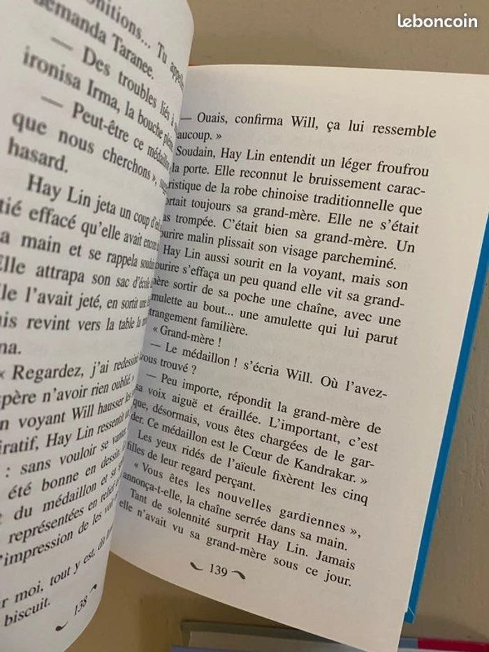 Lot 3 livres romans les Witch - photo numéro 4