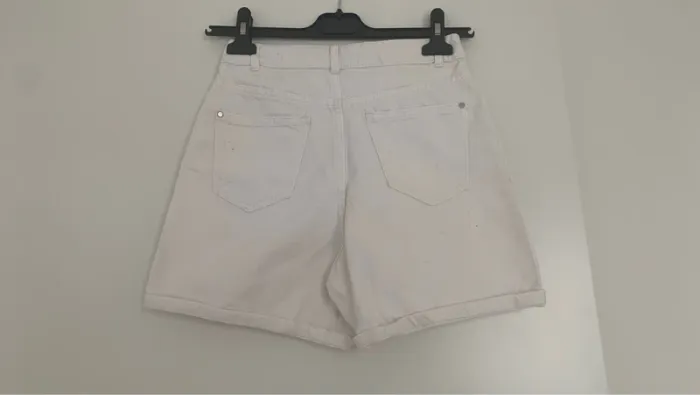 Short blanc - photo numéro 2