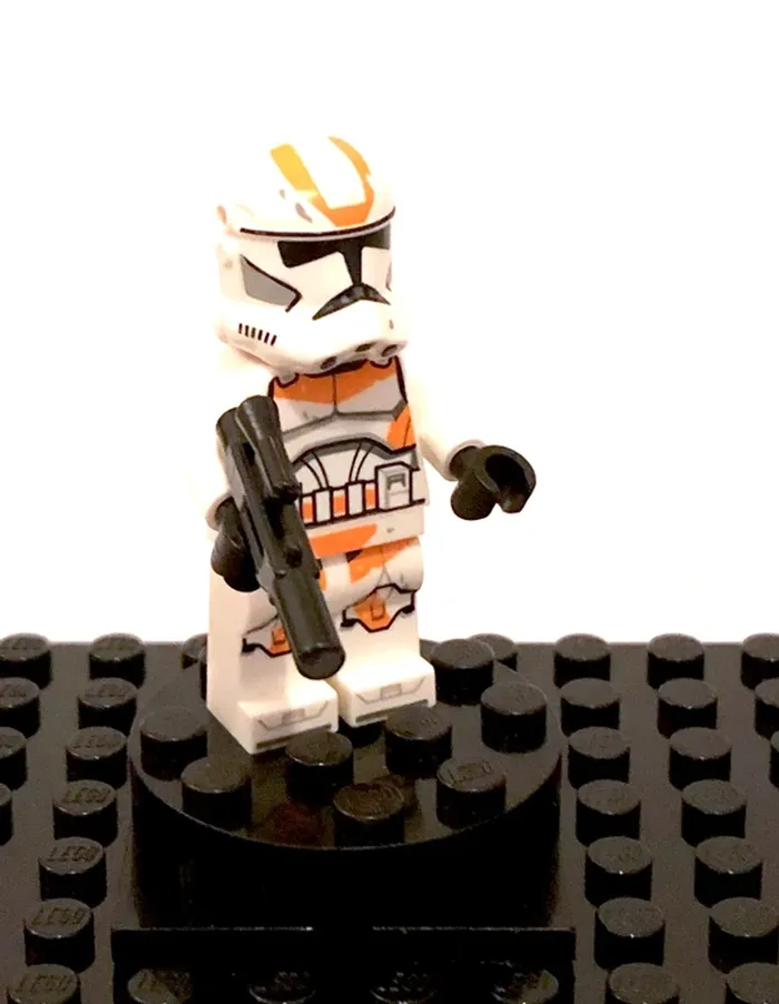 LEGO Star Wars - Clone Trooper 212th Attack Battalion Phase 2 - photo numéro 3