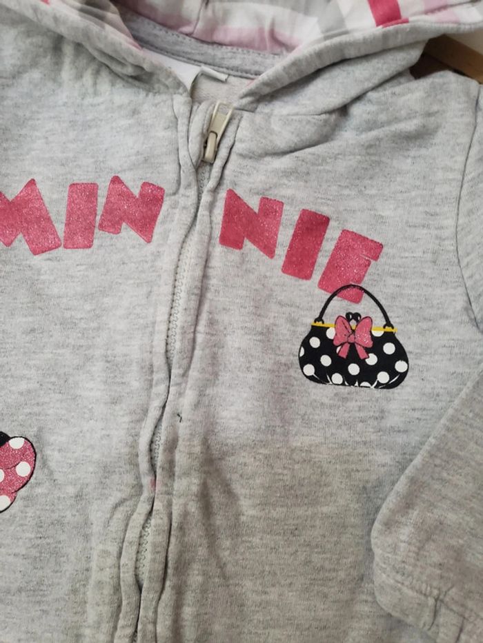 🌼Sweat zippé à capuche 23 mois Minnie Mousse🌼 - photo numéro 4