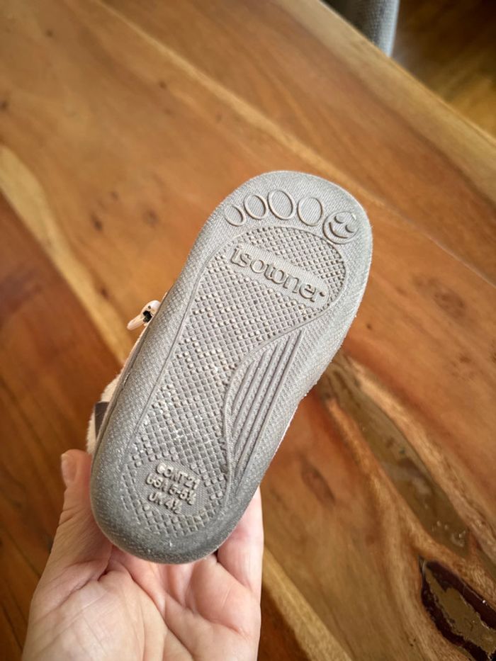 Chaussons Isotoner T21 - photo numéro 4