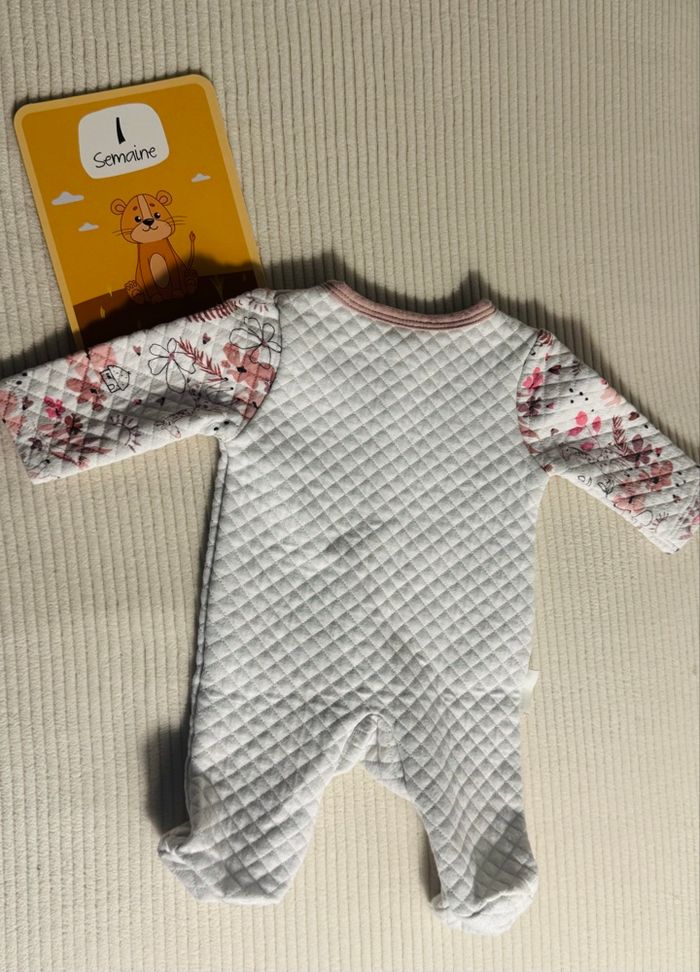 Pyjama matelassé bébé Petit Béguin 0 mois – blanc motifs safar - photo numéro 4