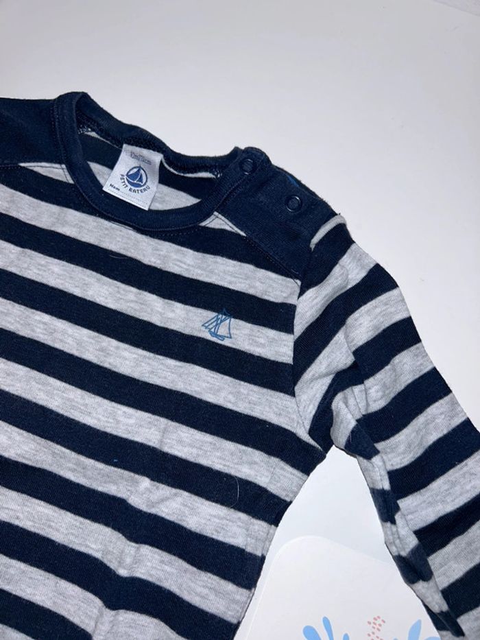 Tee shirt petit bateau 12 mois - photo numéro 2