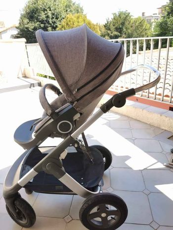 Poussette STOKKE Xplory Trailz avec nacelle