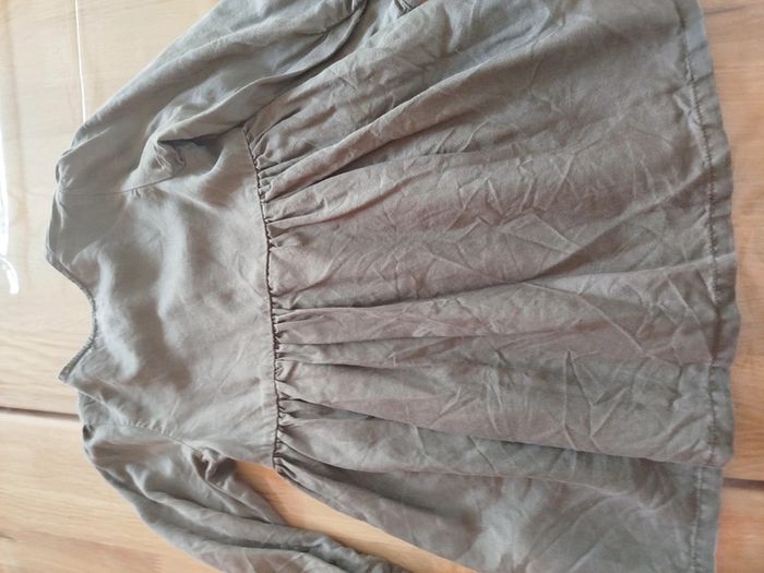 Robe kaki - photo numéro 4