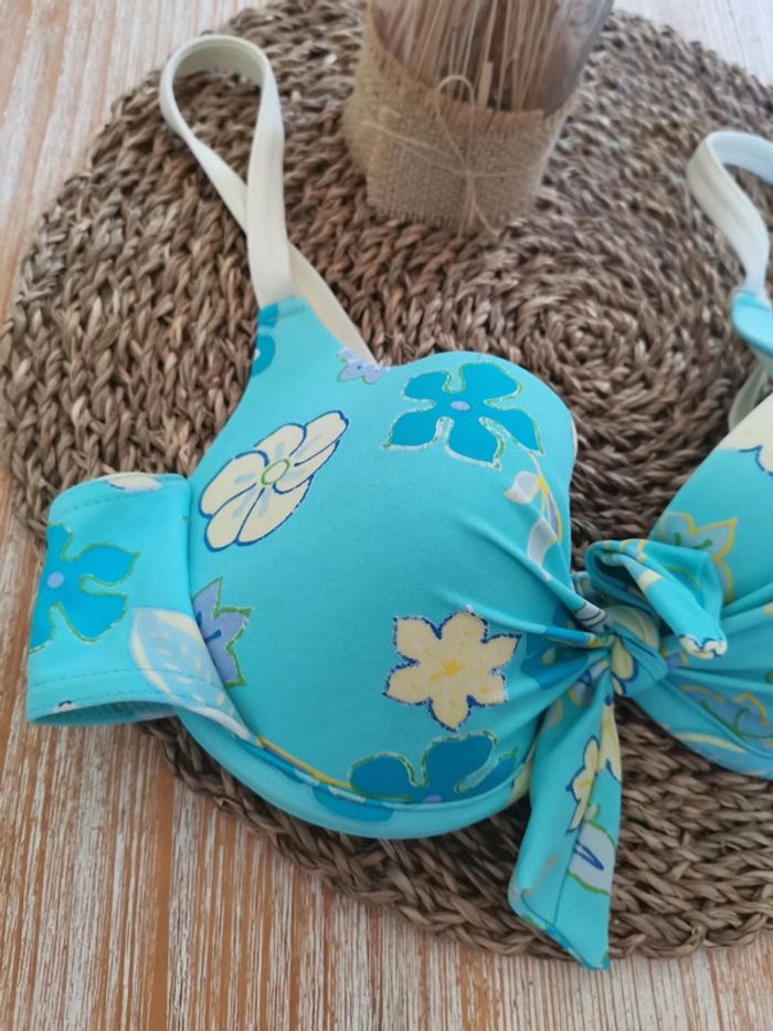 Maillot de bain fleuri - photo numéro 2