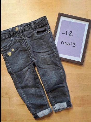 Jean pour fille taille 12mois marque Orchestra très bon état