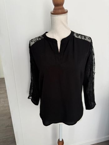Blouse noire Naf Naf taille M ou 38