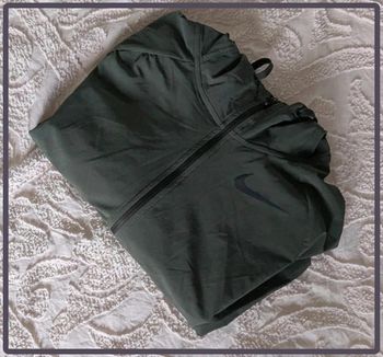 Veste Nike taille S homme vert kaki