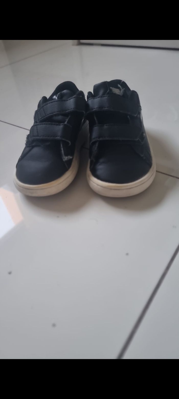 Basket puma enfant taille 23 - photo numéro 2