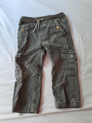 Jean epais taille 24 mois