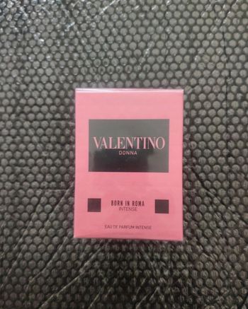 parfum Valentino born in roma intense femme  100ml