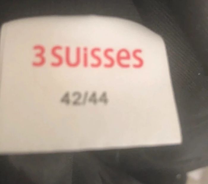 Veste 42/44 maque 3 suisses - photo numéro 2
