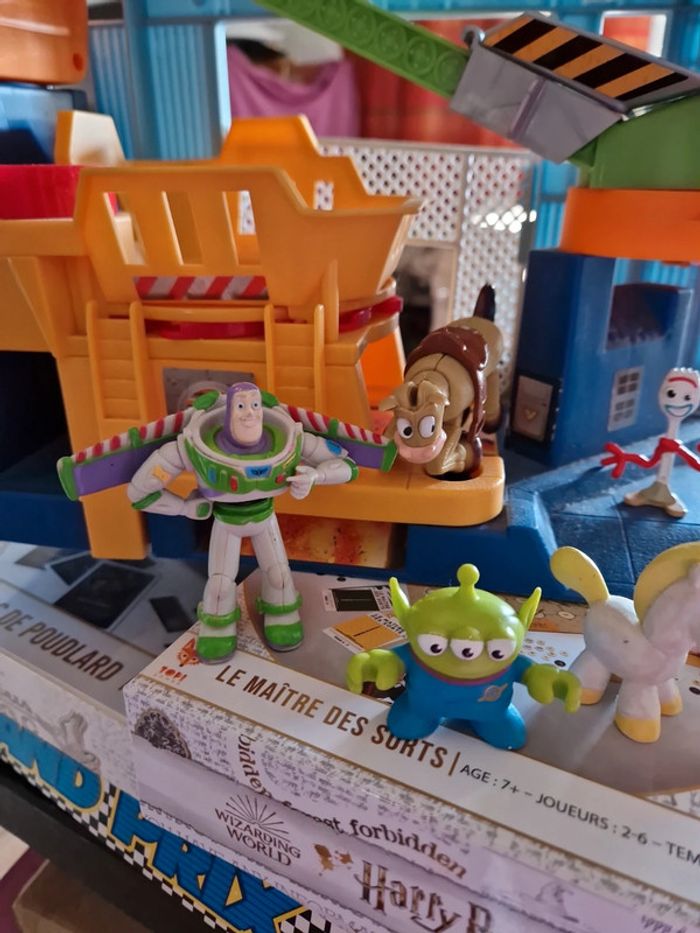 Jouets toy story 3 avec 7 figurines - photo numéro 6