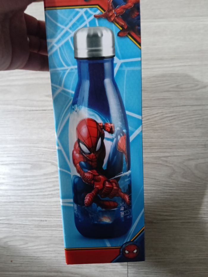 Gourde spiderman - photo numéro 4