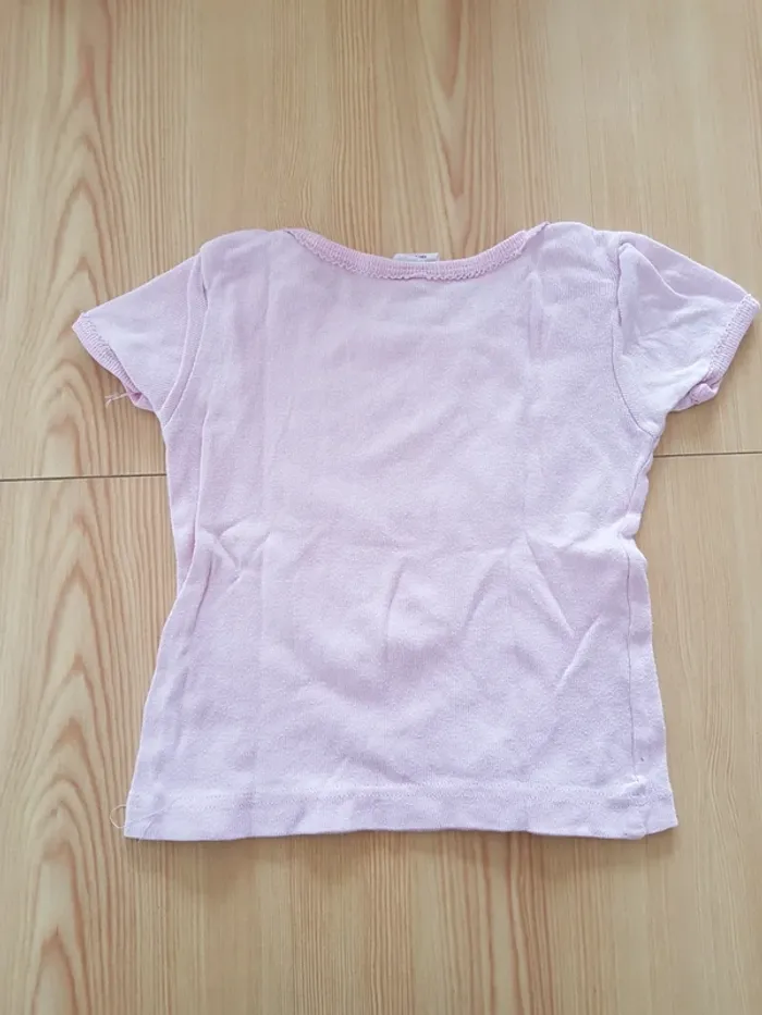 Tee-shirt 🔄 - photo numéro 3