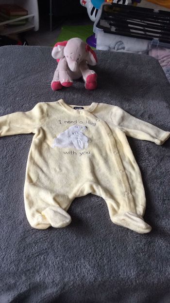 Pyjama velours jaune Kiabi