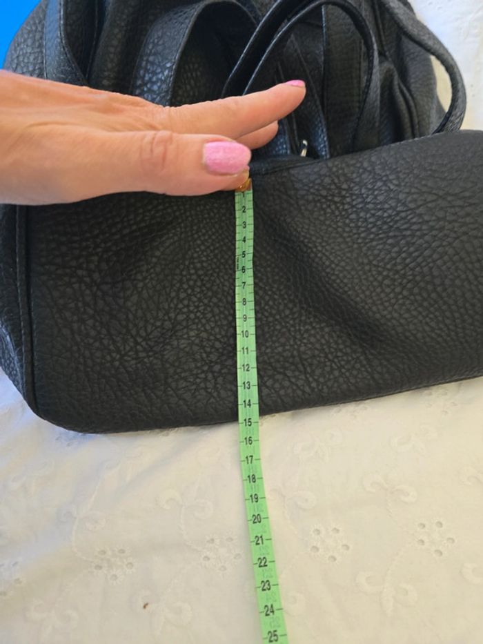 Sac à Dos ou cartable   très  bonne Etat - photo numéro 17