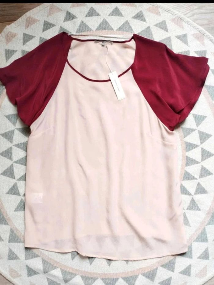 T-shirt  fluide mousseline  100% soie  - Gérard  Darel  -  42 -  Neuf  étiquette - photo numéro 6