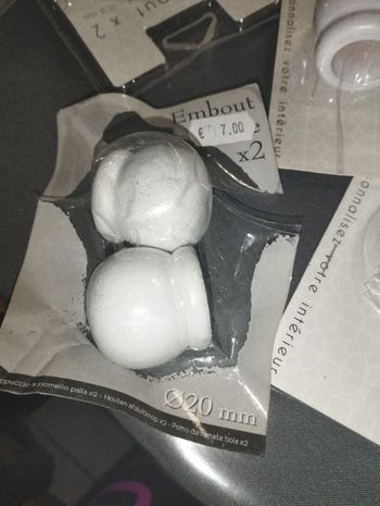 Embout tringle a rideau