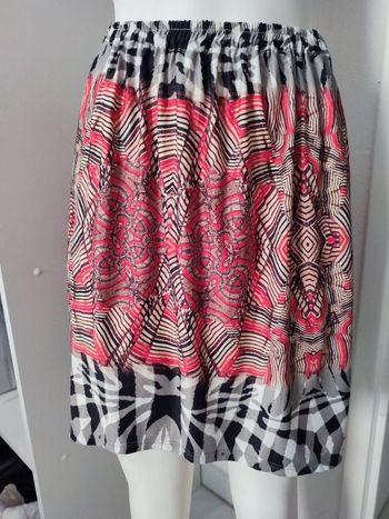 #kytie34femme. Jupe taille 34/36