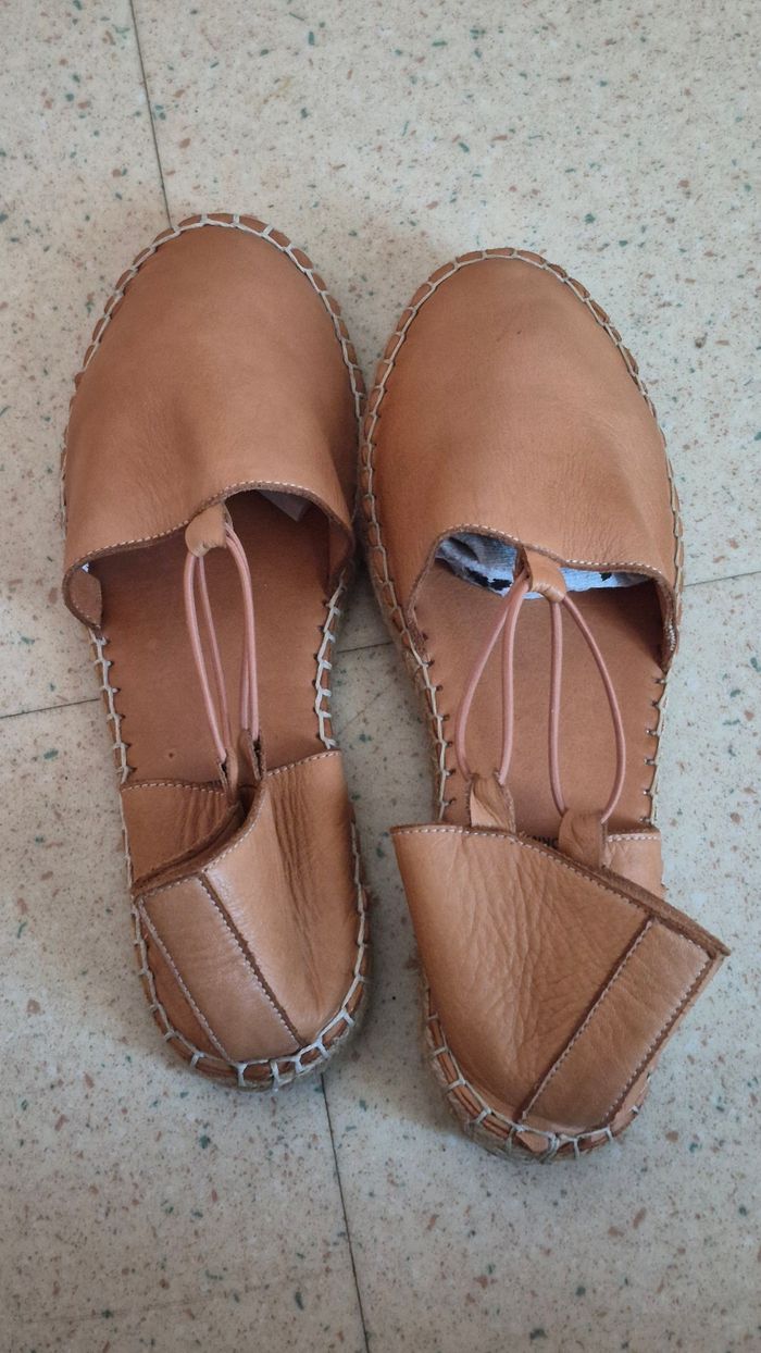 Chaussure en cuir - photo numéro 2