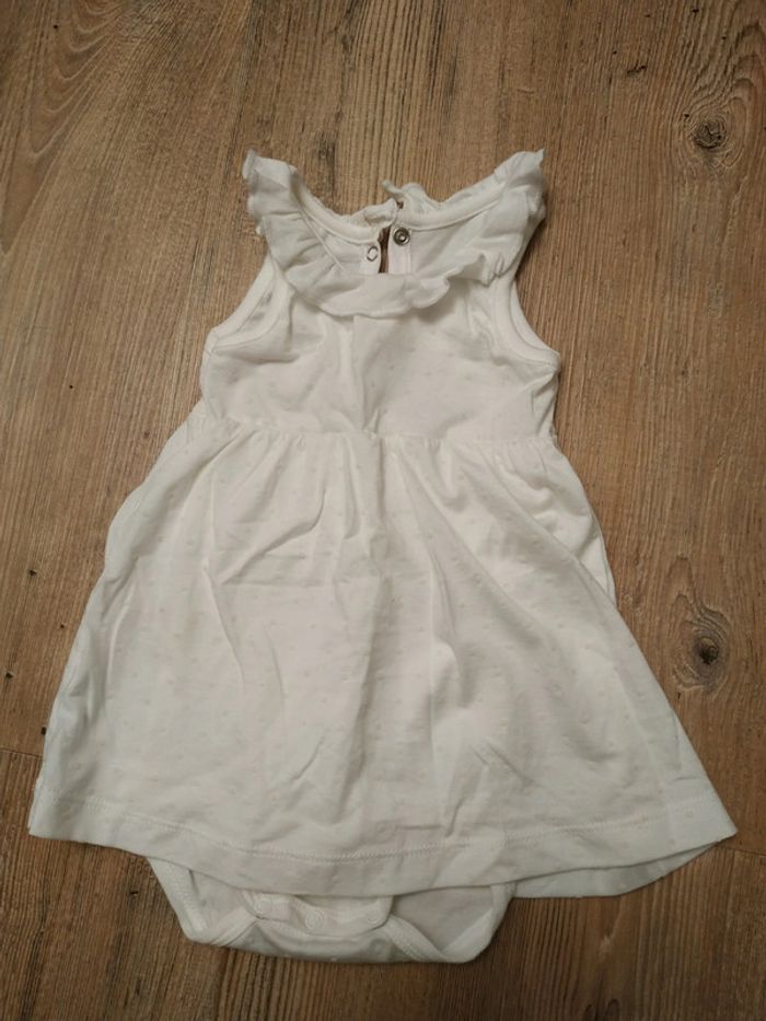 Petite robe body intégré / 6 mois