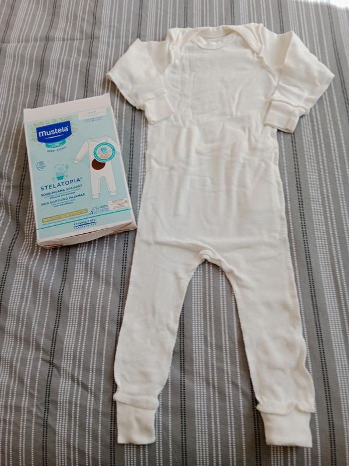 sous pyjama apaisant Mustela taille 6/12 mois
