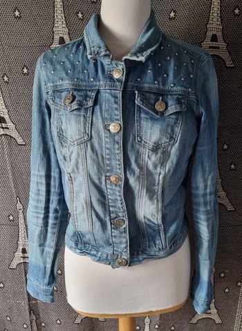Veste en jean à boutons taille 40