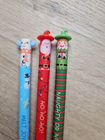 Lot stylos effacables neufs