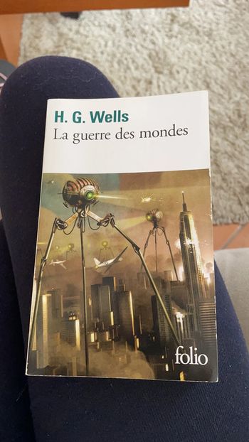 Livre la guerre les mondes de HG Wells