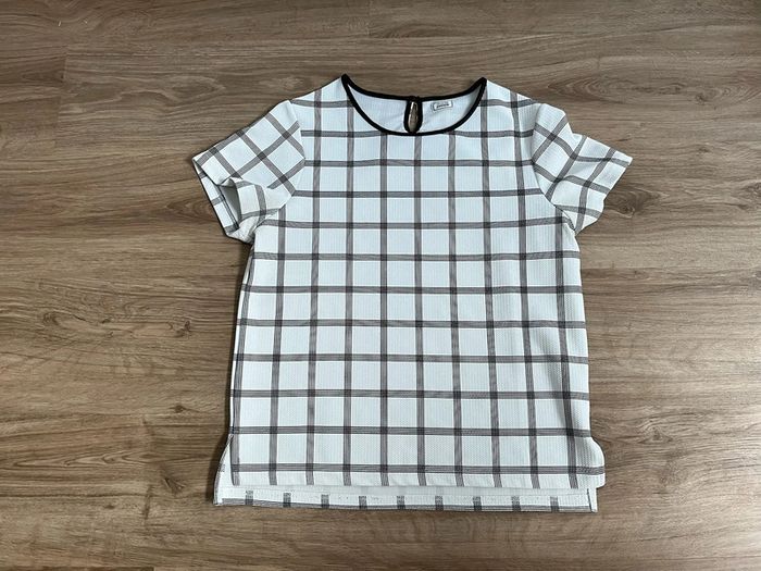 Haut Pimkie collection femme à rayures couleur blanc noir très bon état