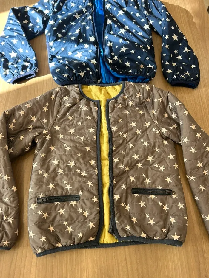 Lot de 2 manteaux à étoiles 6 ans - photo numéro 2