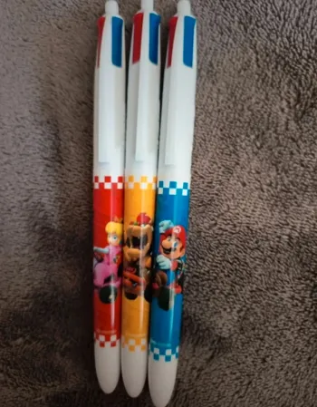 Stylos bic 4 couleurs Mario kart
