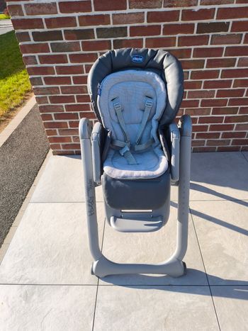 Chaise Bébé poly magic relax. 