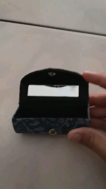 Porte rouge à lèvres /parfum/ou autres pour sac a main