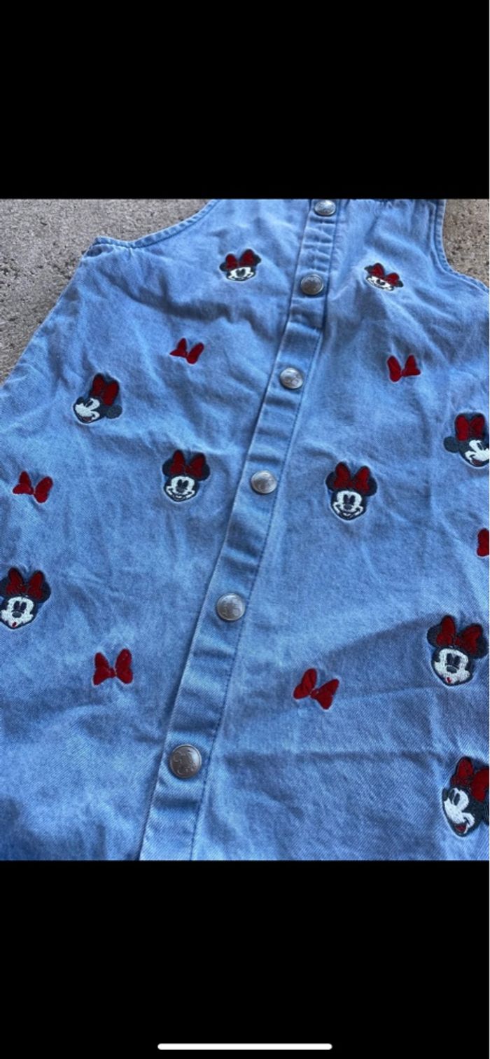 Robe en jean disney Minnie neuve - photo numéro 2
