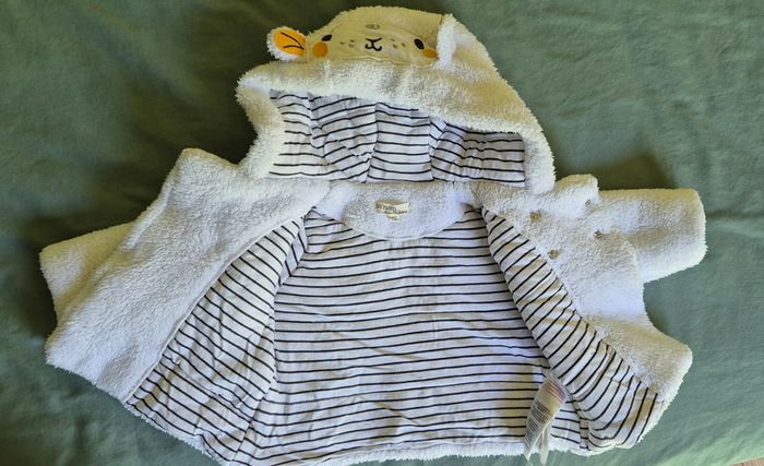 Manteau mouton 9 mois - photo numéro 3